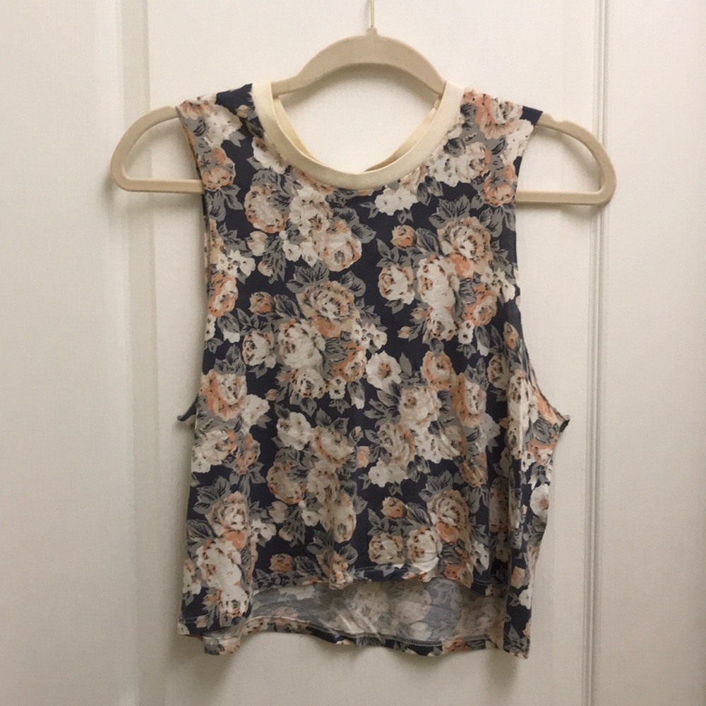 Floral Muscle Tank Crop Top